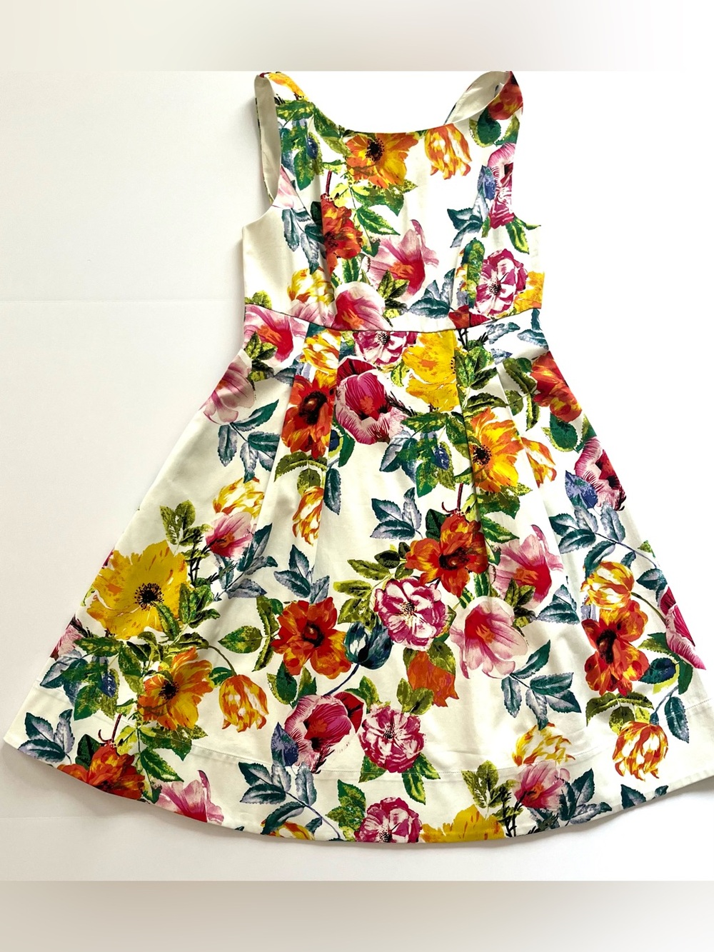 Eliza J White Floral Fit & Flare Dress – Size 4, Garden Party